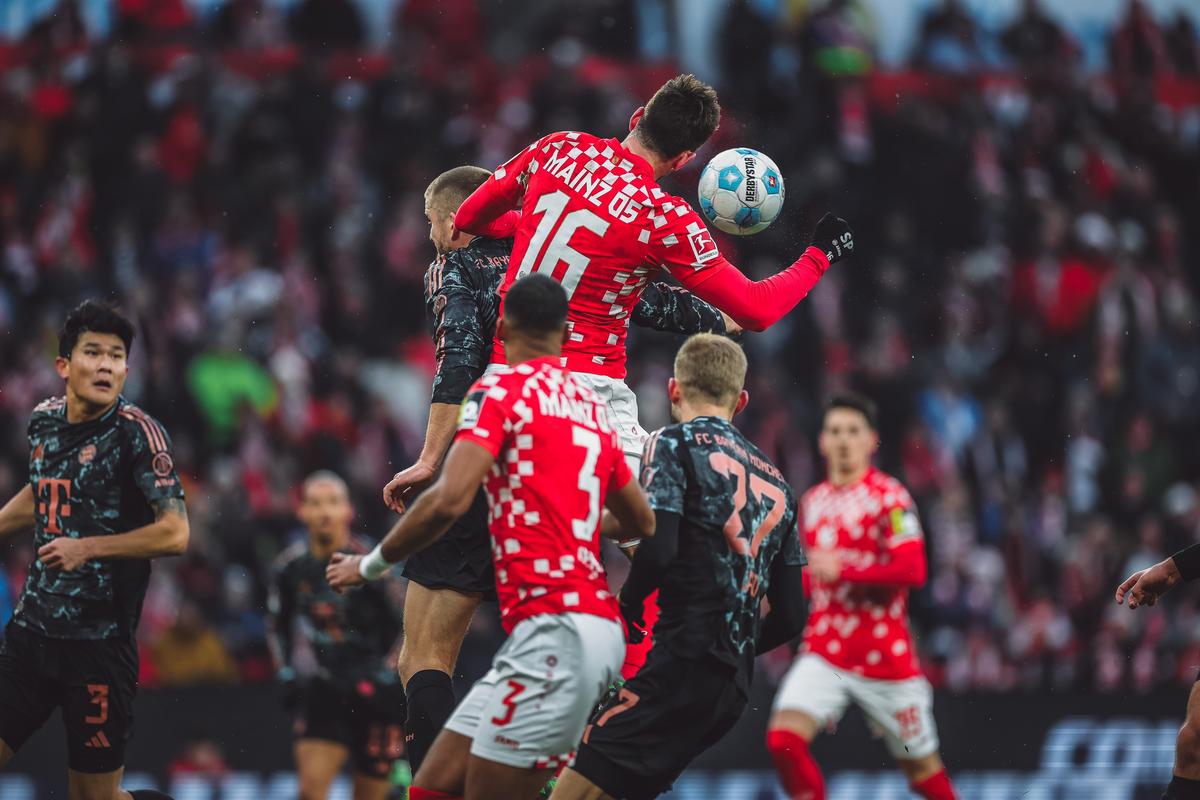 1粒进球1次关键传球，阿德耶米当选多特2-0美因茨全场最佳球员