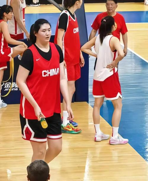 回顾国少女篮亚洲杯：李沅珊2数据赛会第1 全队投篮命中率不足4成