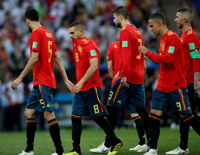 马卡预测本期西班牙队大名单:亚马尔、拉波尔特等人将被征召