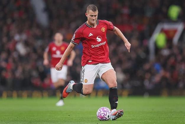 真没那么差！曼联本赛季射门107次英超最多，被射门64次第三少