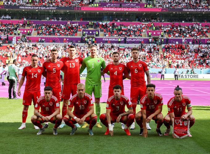 成功率100%！对阵威尔士，斯宾塞上半场25次传球全部成功