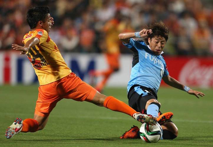 海港0-2町田泽维亚全场数据：射门2比16，射正1比8，得分机会0比5