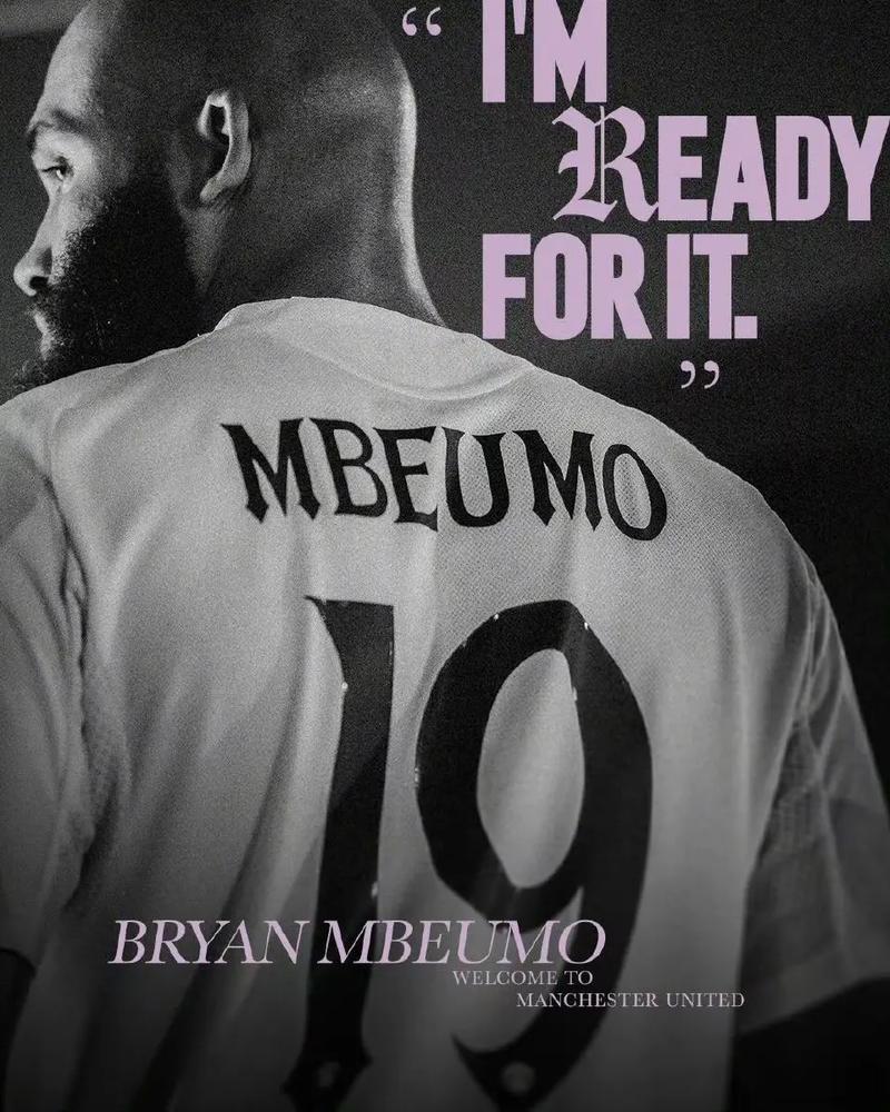 姆伯莫:曼联球员间越来越默契 比进球更开心的是这来自团队合作