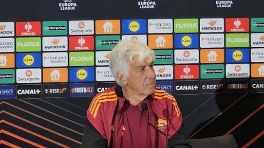 加斯佩里尼：弗格森必须在场上给出回应 一开始不喜欢迪巴拉言论