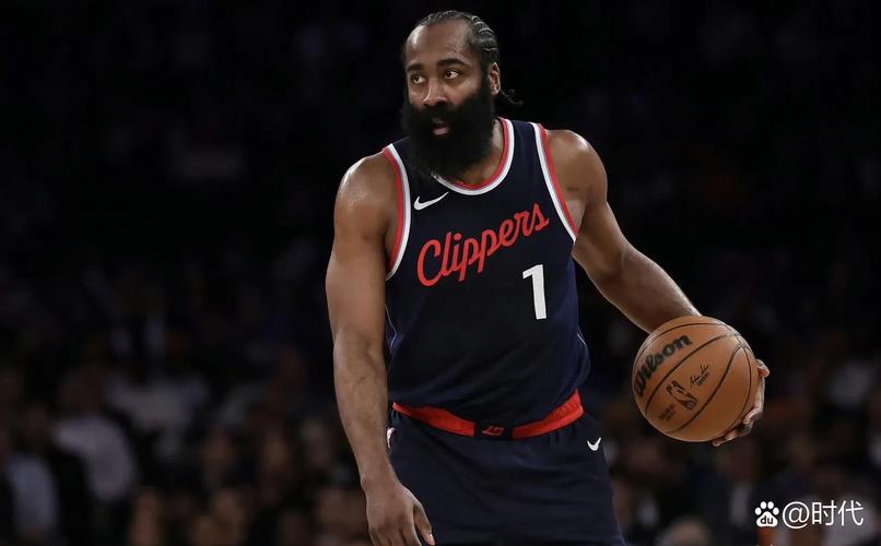 详细阅读:卢:本希望让哈登小卡错开时间带领第二阵容 但两人同时体力不支 卢:本希望让哈登小卡错开时间带领第二阵容 但两人同时体力不支