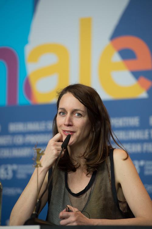 官方:马克莱莱担任环球小姐大赛评委